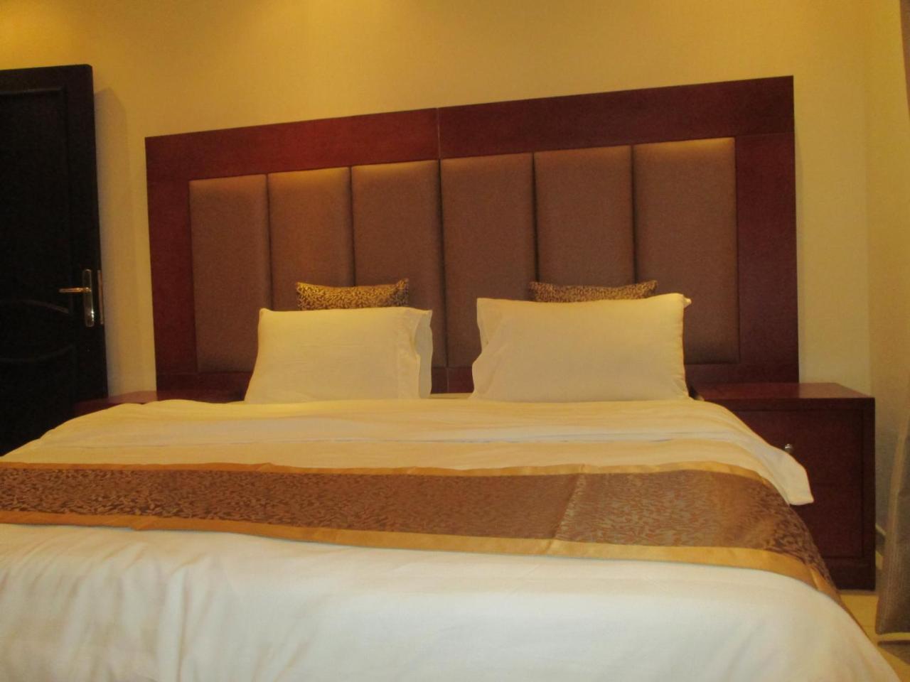 Leen Serviced Apartments Jeddah Exterior photo
